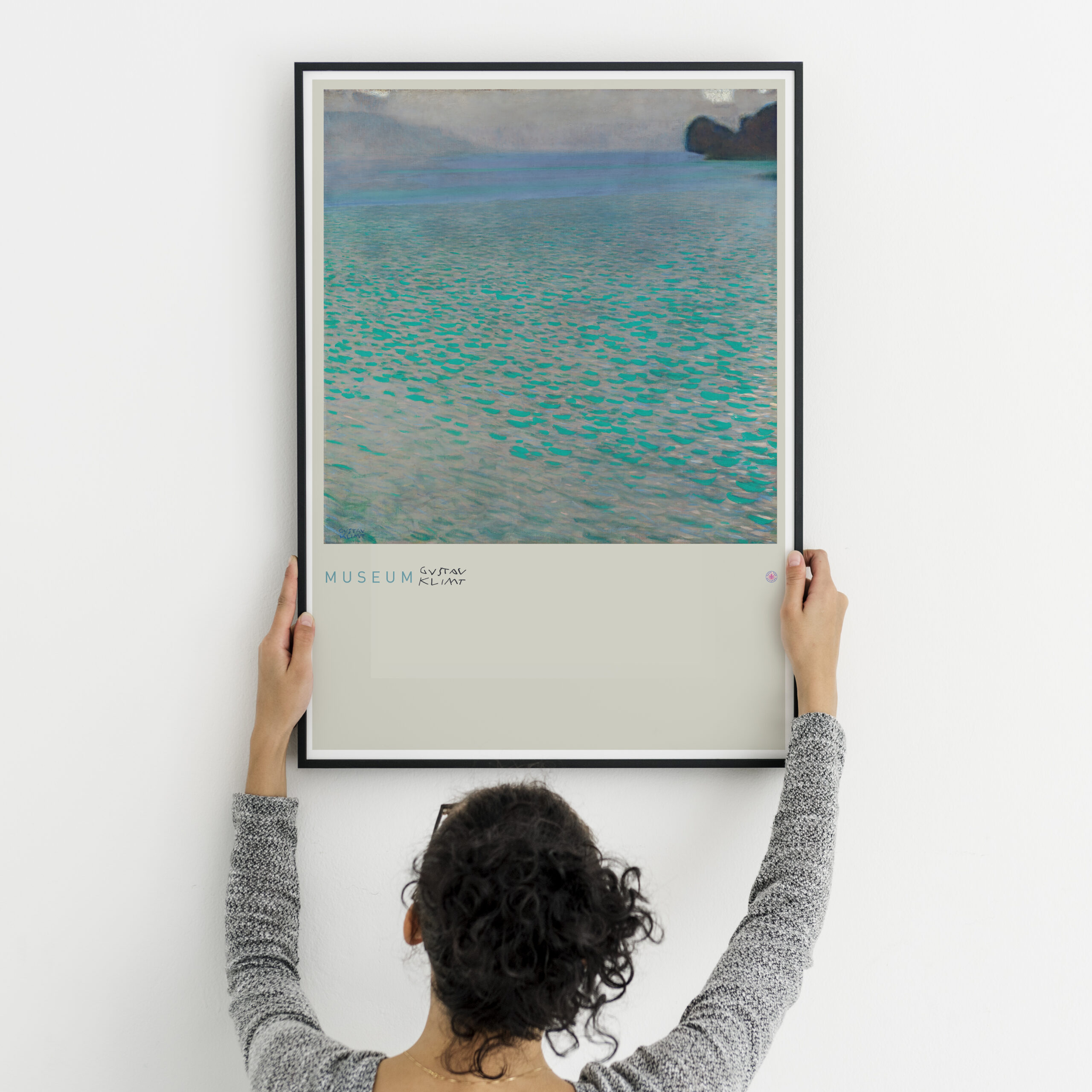 Photo frame with a seahorse drawn picture